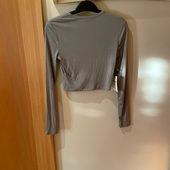 Sunday best bliss cropped longsleeve - Picture 3 of 5